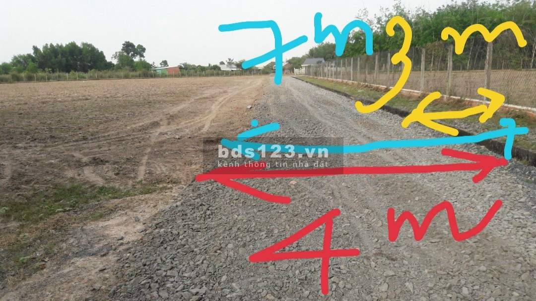 Bán đất diện tích 1452m2, 2tỷ100 ở phường Lộc Hưng, thị xã Trảng Bàng