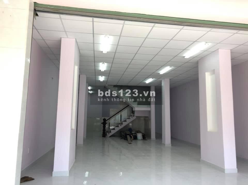 Hot hòn họt mặt tiền kinh doanh đỉnh quận 12