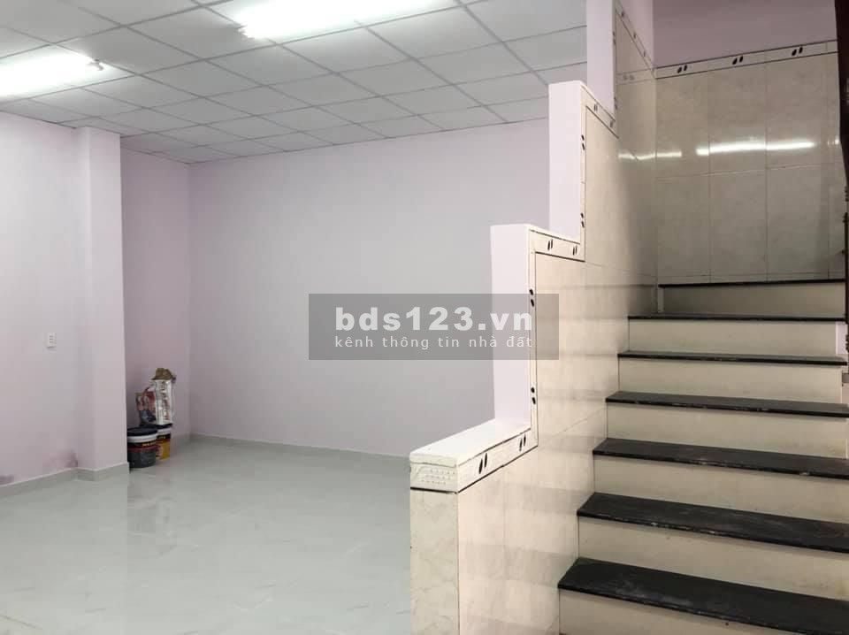 Hot hòn họt mặt tiền kinh doanh đỉnh quận 12