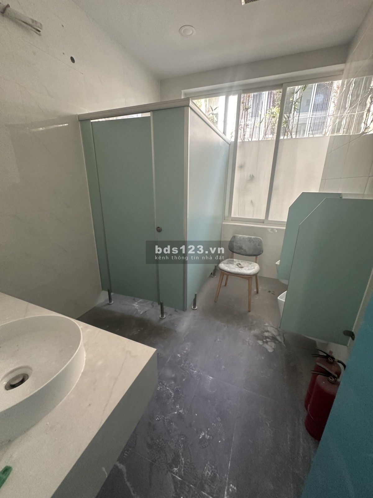 Cho thuê căn hộ Saritown sala giá 4300$ có thang máy, máy lạnh