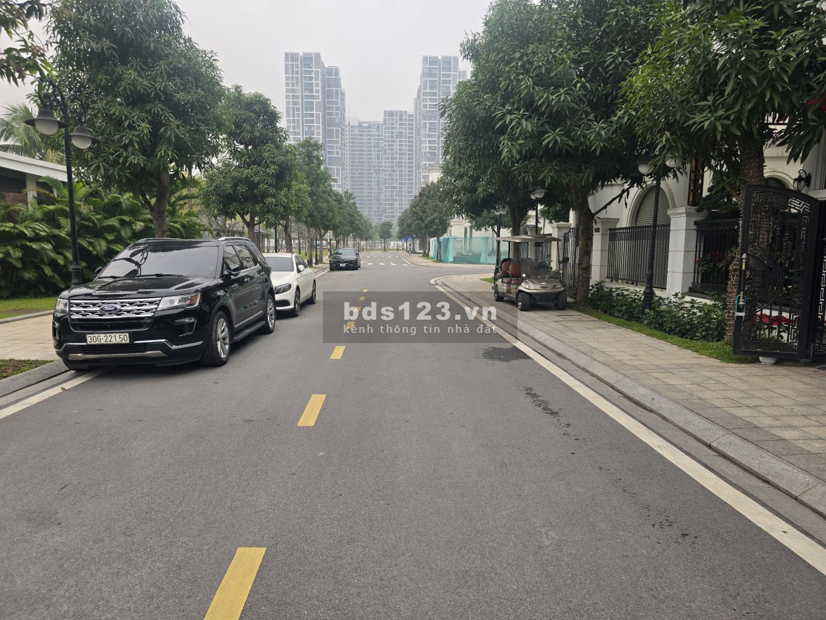 Biệt thự Ngọc Trai 34.8 tỷ view công viên full nội thất cao cấp tại Vin Gia Lâm (0985941715 Mr Hùng)