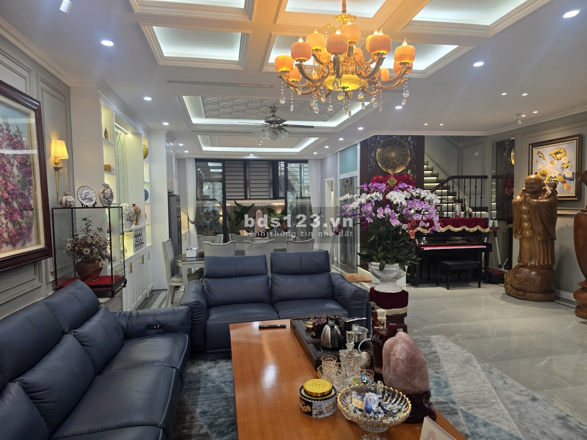 Biệt thự Ngọc Trai 34.8 tỷ view công viên full nội thất cao cấp tại Vin Gia Lâm (0985941715 Mr Hùng)