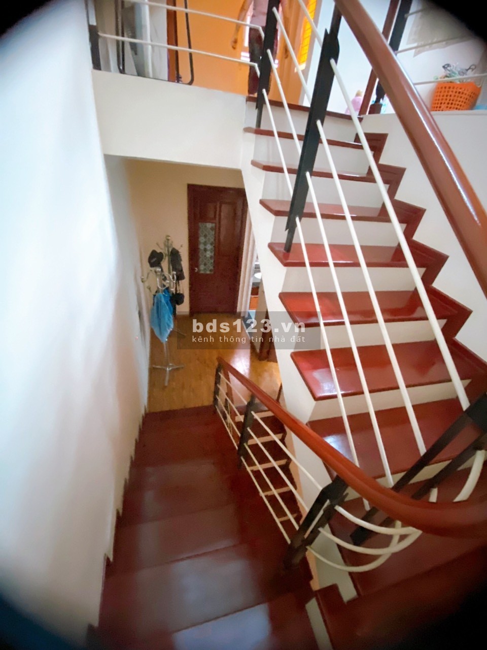 Bán nhà ngõ 34 Âu Cơ, nhà dân, 50m2, 4 tầng, 5,8 tỷ