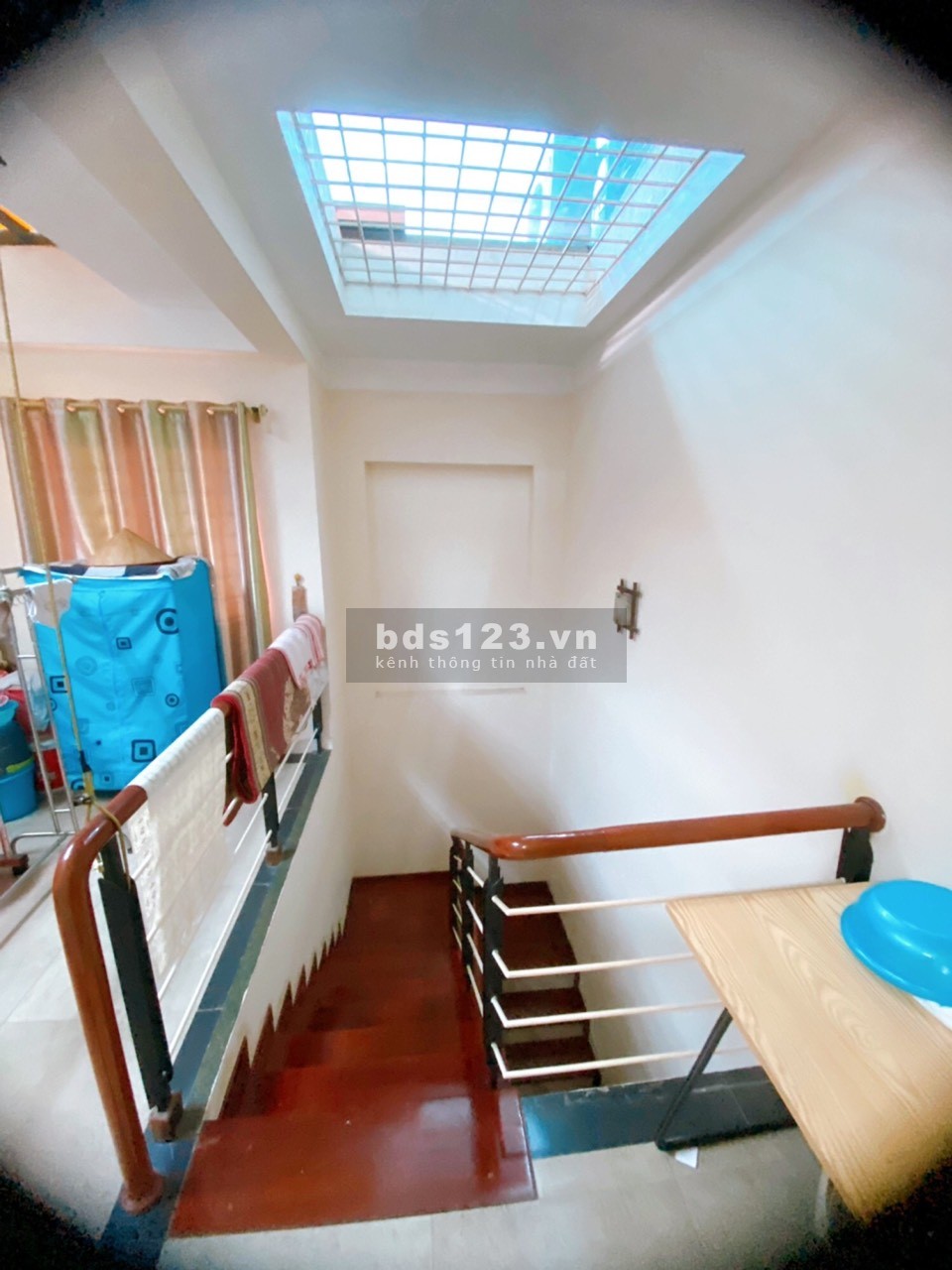 Bán nhà ngõ 34 Âu Cơ, nhà dân, 50m2, 4 tầng, 5,8 tỷ