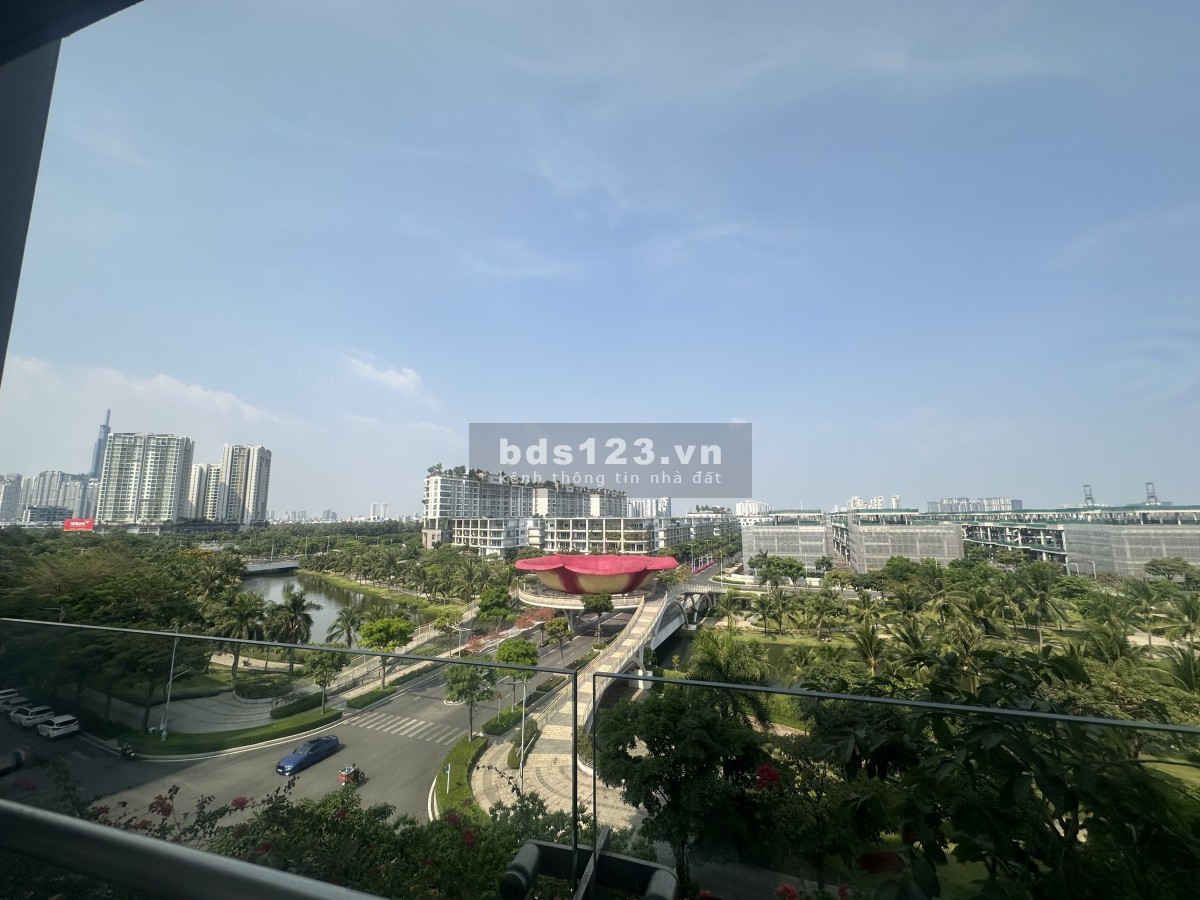 Cần bán căn hộ Sarimi view đẹp, giá bán 9.3 tỷ