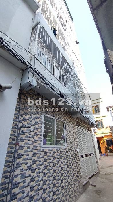 Cần bán nhà Yên Xá, Thanh Trì 38m2, 7 tầng, 5.6 tỷ.