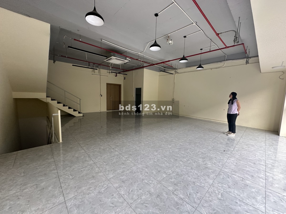 Bán Shophouse Sarina trục đường B2 sầm uất. Bán 42 tỷ