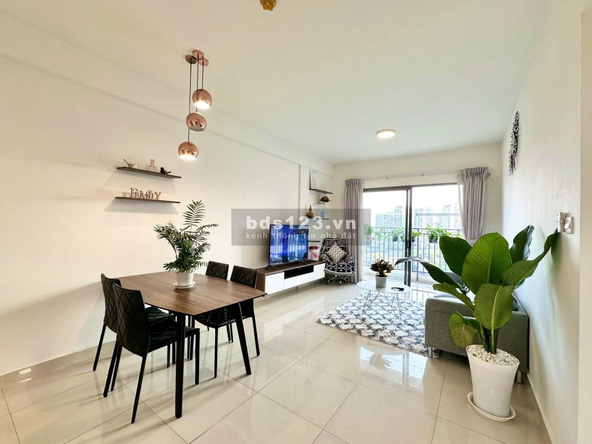 Báncăn hộ 3pn The Sun Avenue, Quận 2, có nội thất, giá siêu tốt