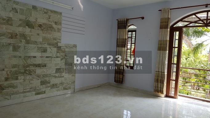 Nhà kdc Tam Phú, sát Tô Ngọc Vân, 1 trệt 3 lầu, 4pn 4wc