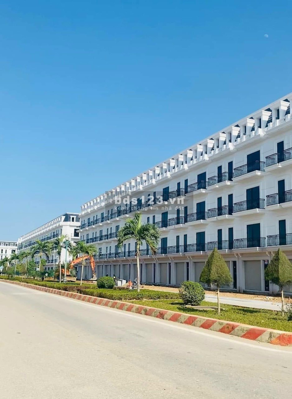 Chính chủ bán căn Shophouse trung tâm thành phố Thanh Hóa (đường đôi, ngay sau siêu thị AEON)
