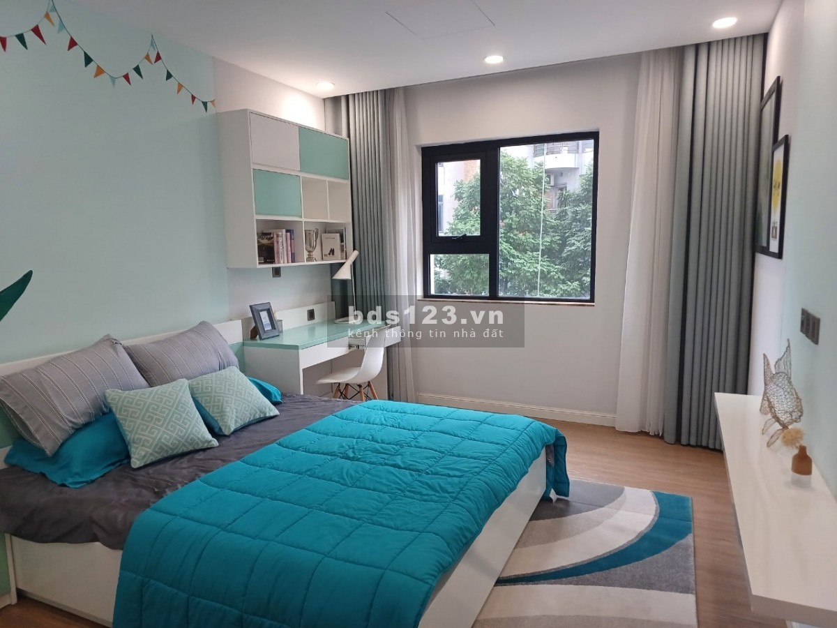 Paragon Cầu Giấy. Vàng trong vàng. Trả: 2,1 tỷ ở ngay. ~100m2. Góc. 18th lãi 0%. Cho thuê: ~25tr/th
