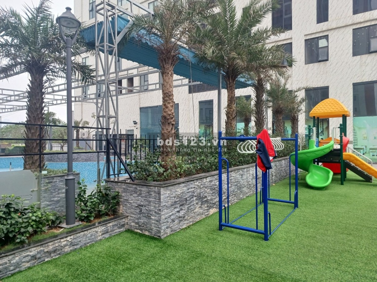 Paragon Cầu Giấy. Vàng trong vàng. Trả: 2,1 tỷ ở ngay. ~100m2. Góc. 18th lãi 0%. Cho thuê: ~25tr/th