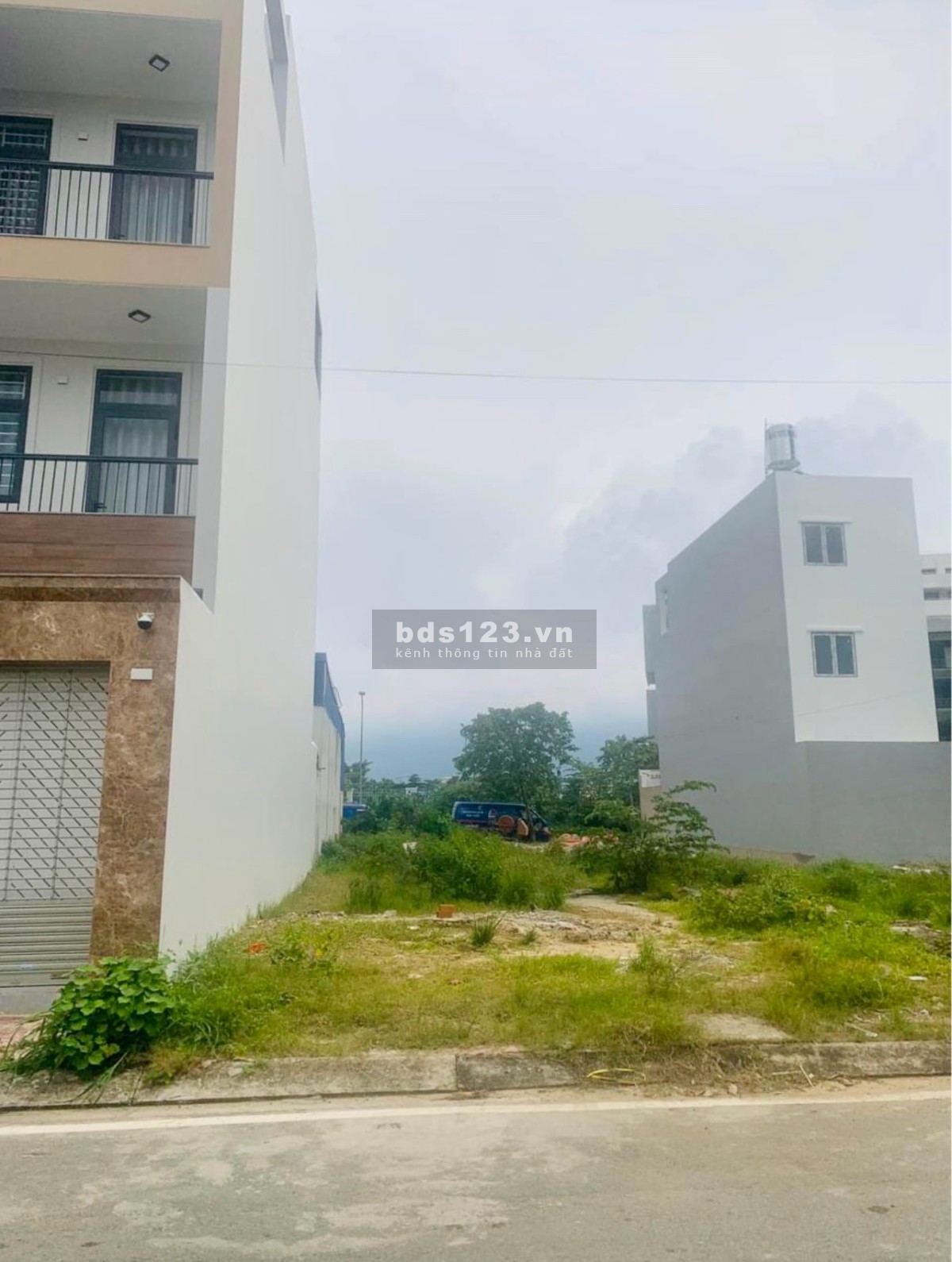 Lô đất cực đẹp 85m2 giá 1ty450 thuộc KDC Phong Phú 5, Bình Chánh, SHR. LH: 0983901445