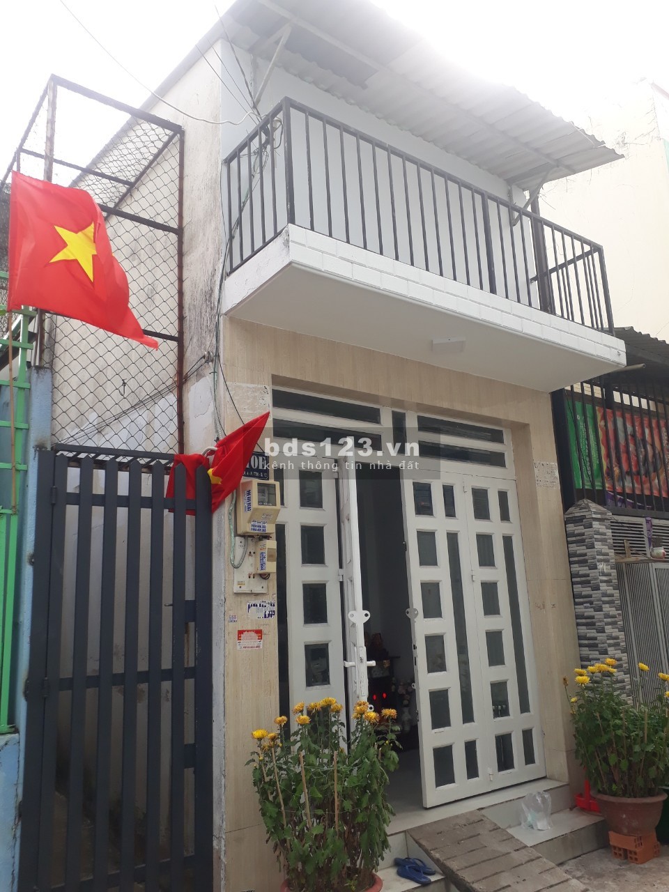 Chủ cần bán nhà gần cầu Tham Lương TTN 20 Quận 12. Giá 6.5 tỷ có bớt cho ai có thiện chí mua nhanh.