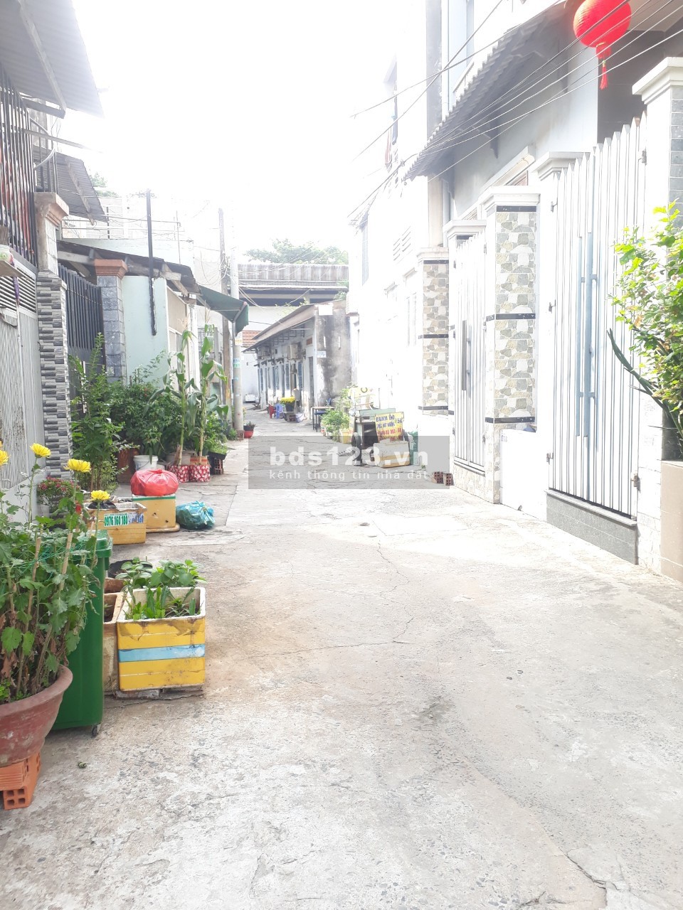 Chủ cần bán nhà gần cầu Tham Lương TTN 20 Quận 12. Giá 6.5 tỷ có bớt cho ai có thiện chí mua nhanh.