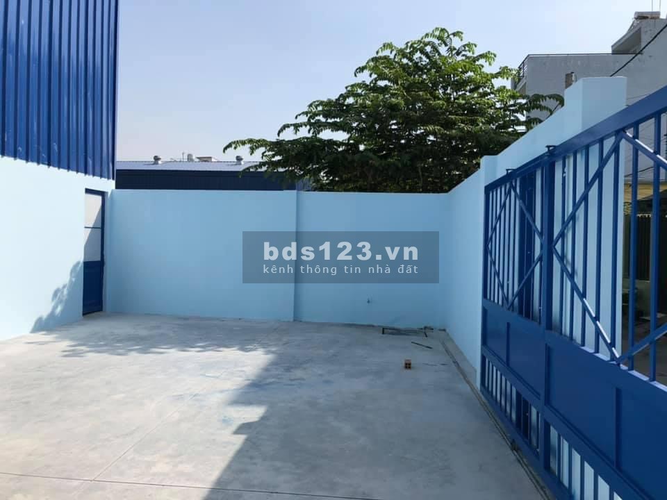 Chính chủ cho thuê kho diện tích 320m2, phường An Phú Đông, quận 12.