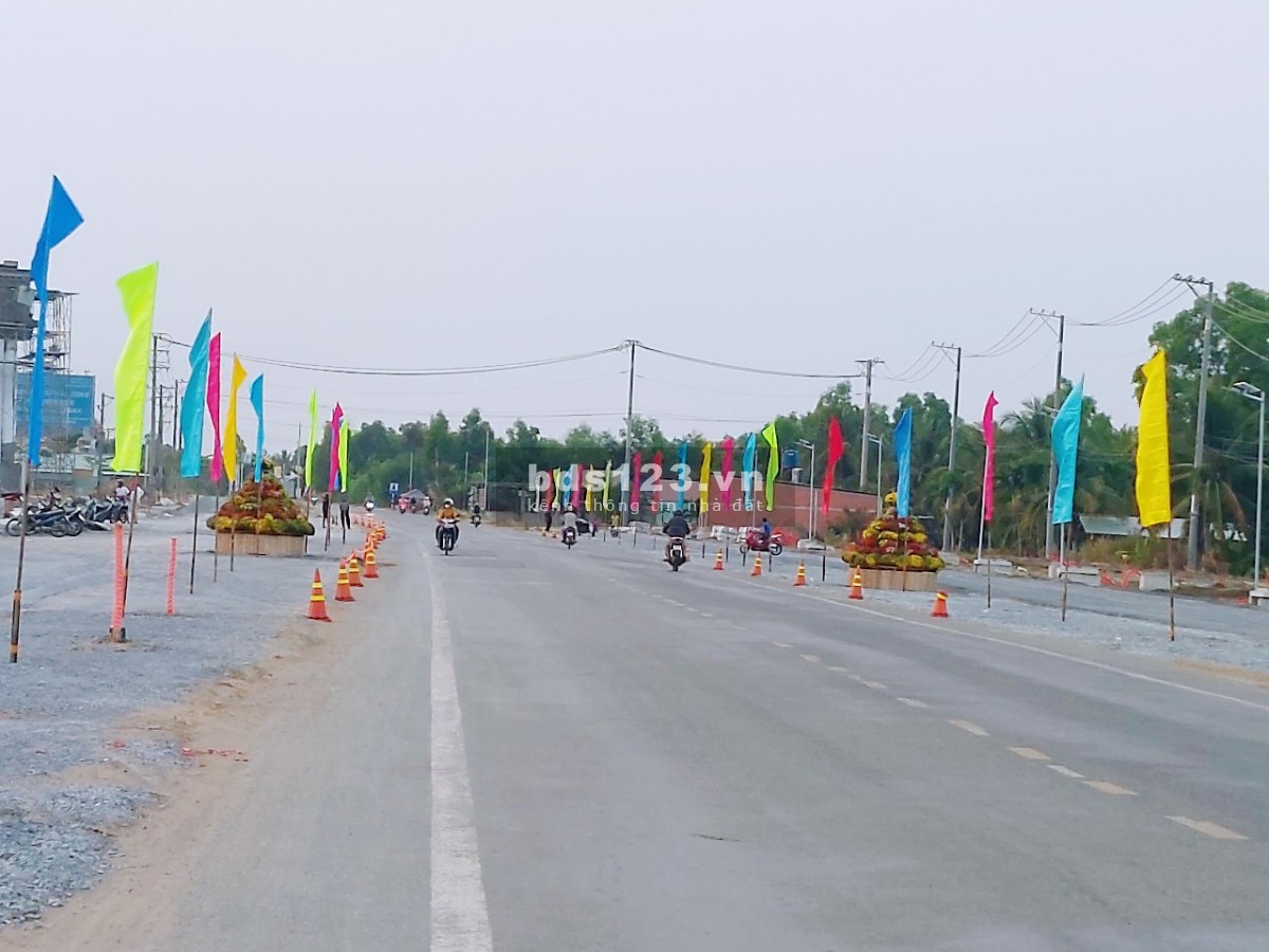 Đất vàng khu Trung tâm Hành chính Thủ Thừa