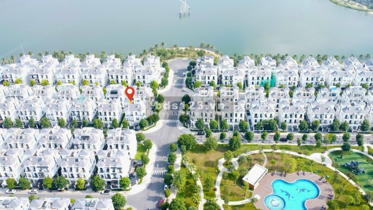 Biệt thự song lập cạnh góc view công viên Đảo Ngọc Trai nhỏ 33.8 tỷ Vin Gia Lâm, HN (0985941715)