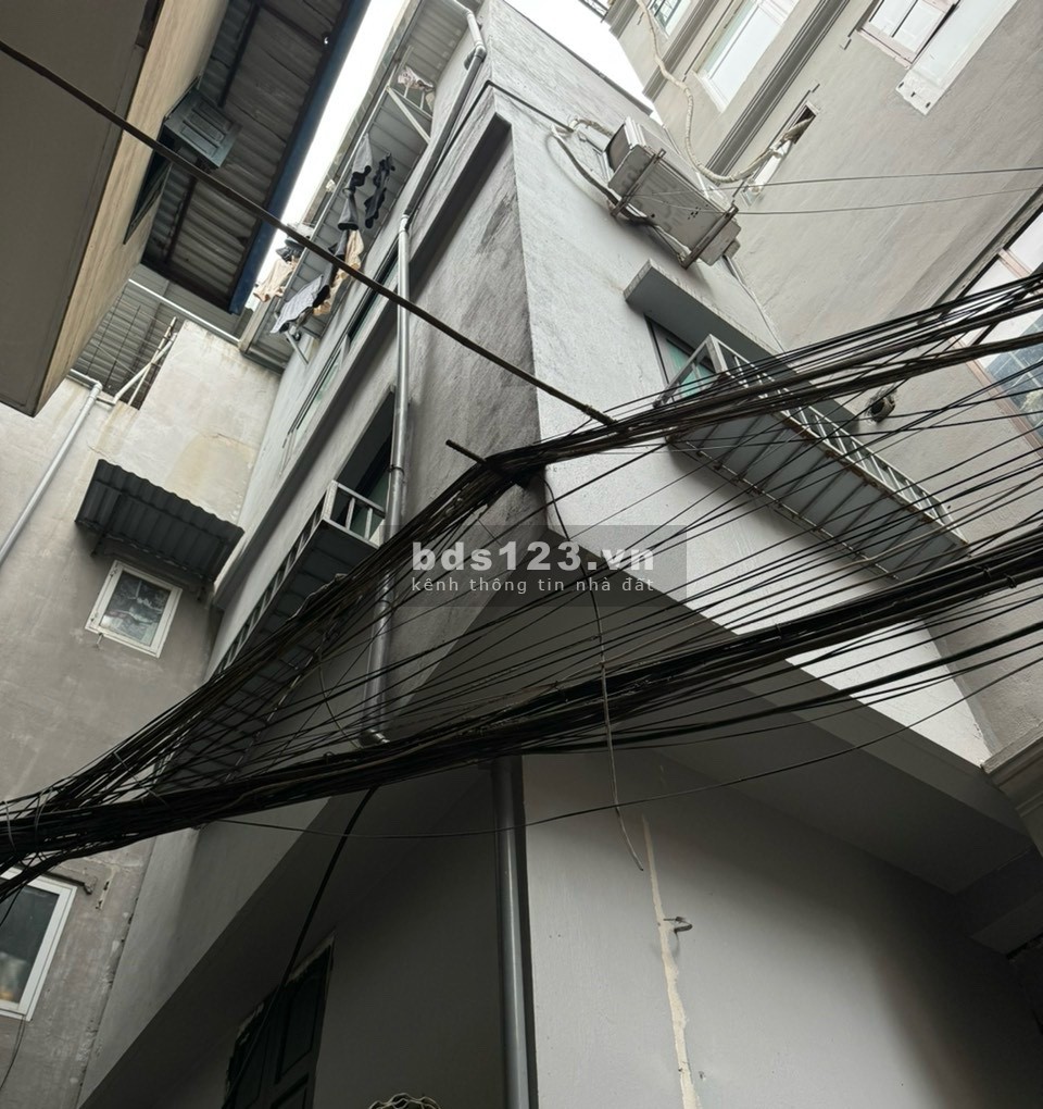 Chính chủ bán nhà Gốc Đề - 5 Tầng - Lô góc 2 thoáng, ô tô đỗ cửa