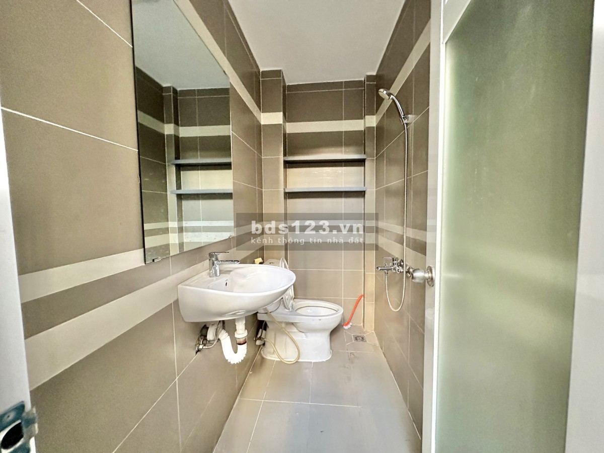 Cho thuê phòng rộng 30m2 ở tối đa 4 người đường số 18 Hiệp Bình Chánh Thủ Đức gần Gigamall