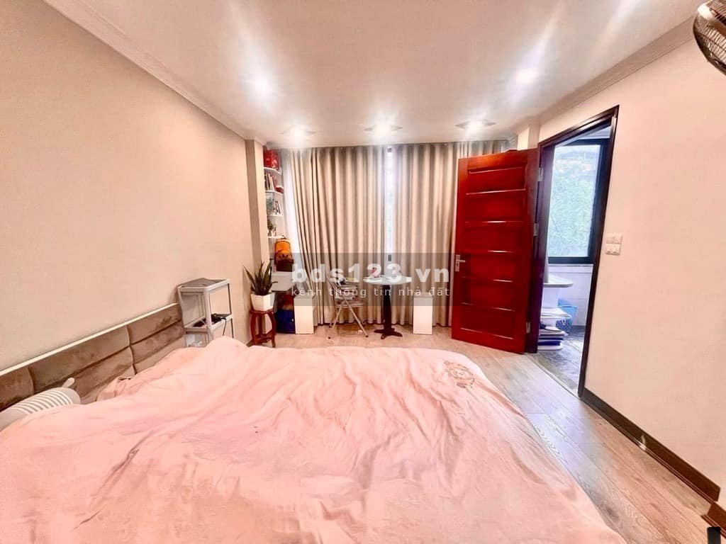 Sau nhà mặt ngõ, vị trí đẹp, Minh Khai - Hoàng Mai