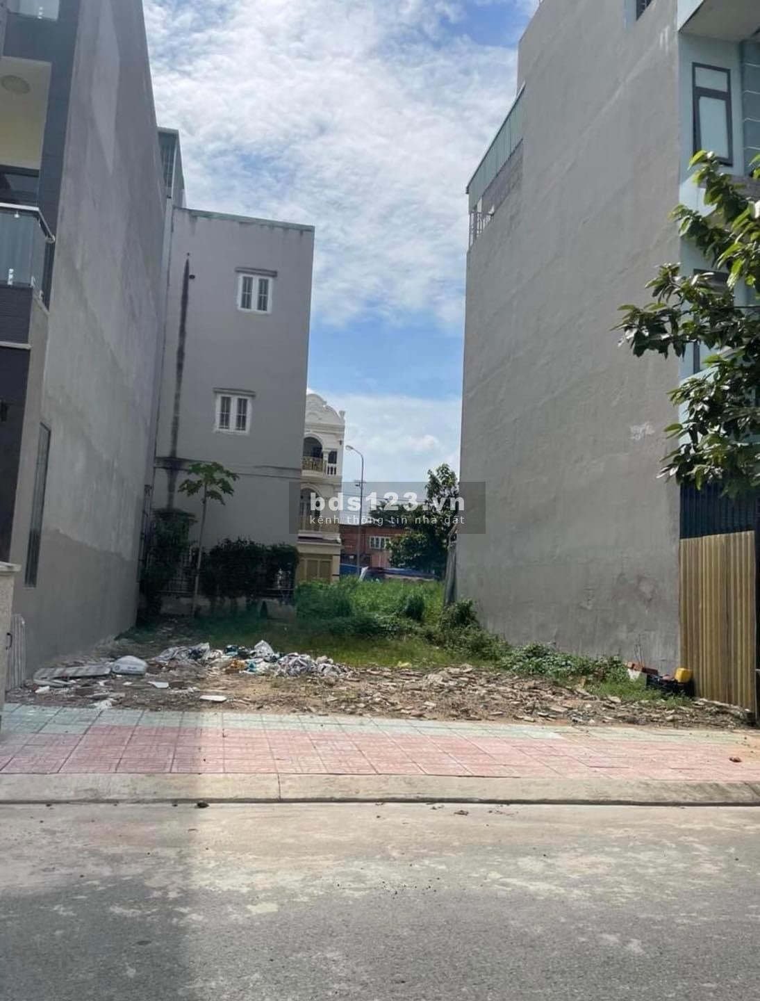 Bán nhanh lô 100m2 giá 1ty650, Kdc An Sương, Tân Hưng Thuận, Q12, SHR, LH: 0983901445