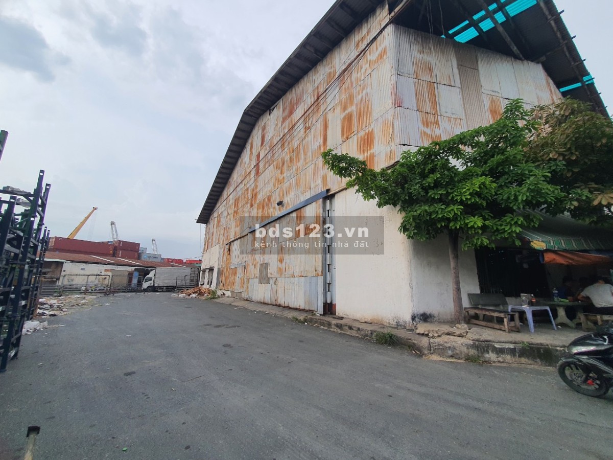 Cho thuê kho nằm trong tổng kho diện tích 2000m2 - 5000m2 Xa Lộ Hà Nội, Trường Thọ, Quận Thủ Đức
