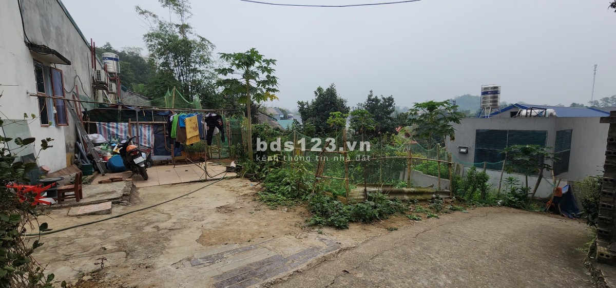 Bán 293m đất đô thị full thổ cư TP Hòa Bình
