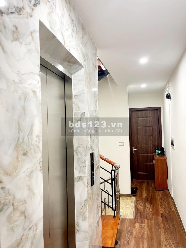 Bán nhà phố Thịnh Hào, thang máy, 2 thoáng, mặt tiền khủng, nở hậu 70Mx6T, nhỉnh 12 tỷ