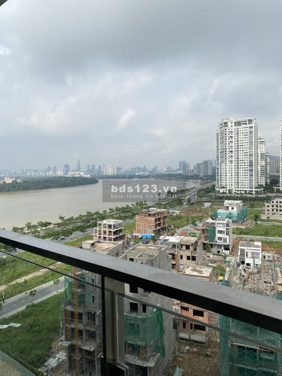 Hàng Hiếm Giá Cực Sốc – One Verandah bán 3PN 8 tỷ 7