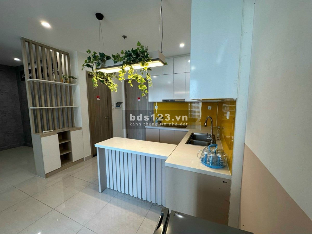 Cho thuê căn hộ 1PN+1 trực diện hồ bơi Đông Nam Full nội thất chỉ 7 triệu/tháng