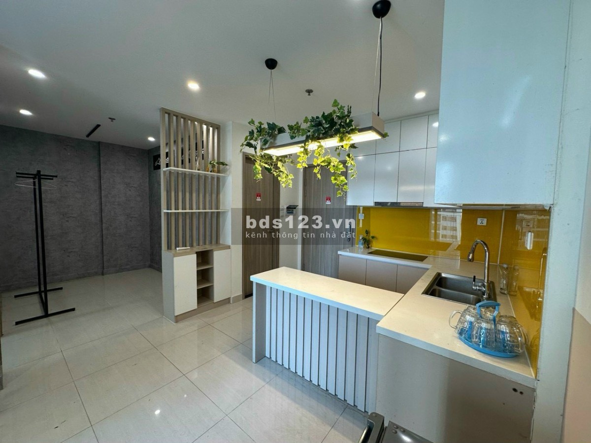 Cho thuê căn hộ 1PN+1 trực diện hồ bơi Đông Nam Full nội thất chỉ 7 triệu/tháng