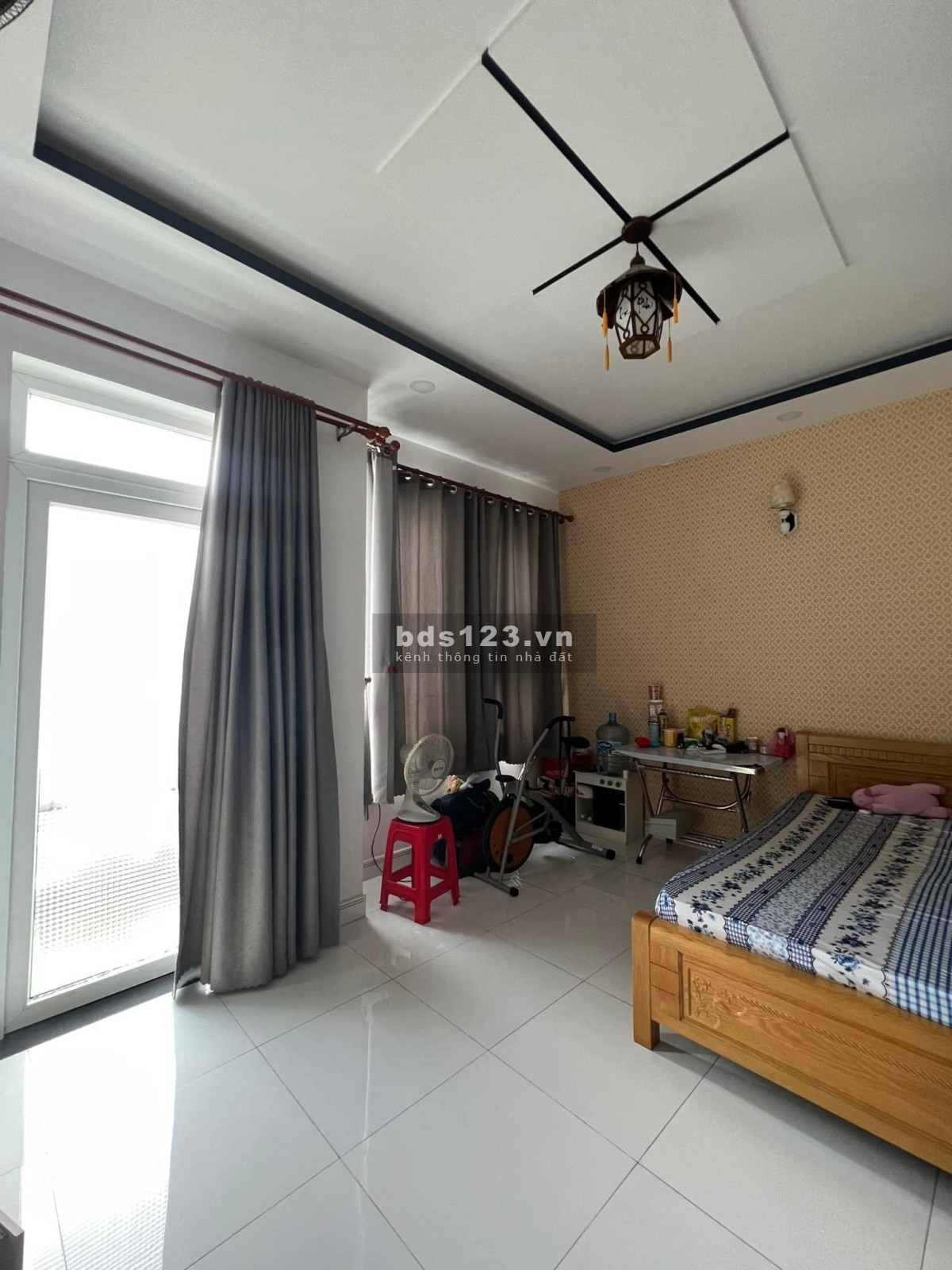 Chủ nhà BÁN GẤP, Nhà Q3, đường 2 Bà Trưng, 1trệt 2 lầu. 3PN, siêu đẹp 61m2 BÁN RẺ chỉ 4ty2