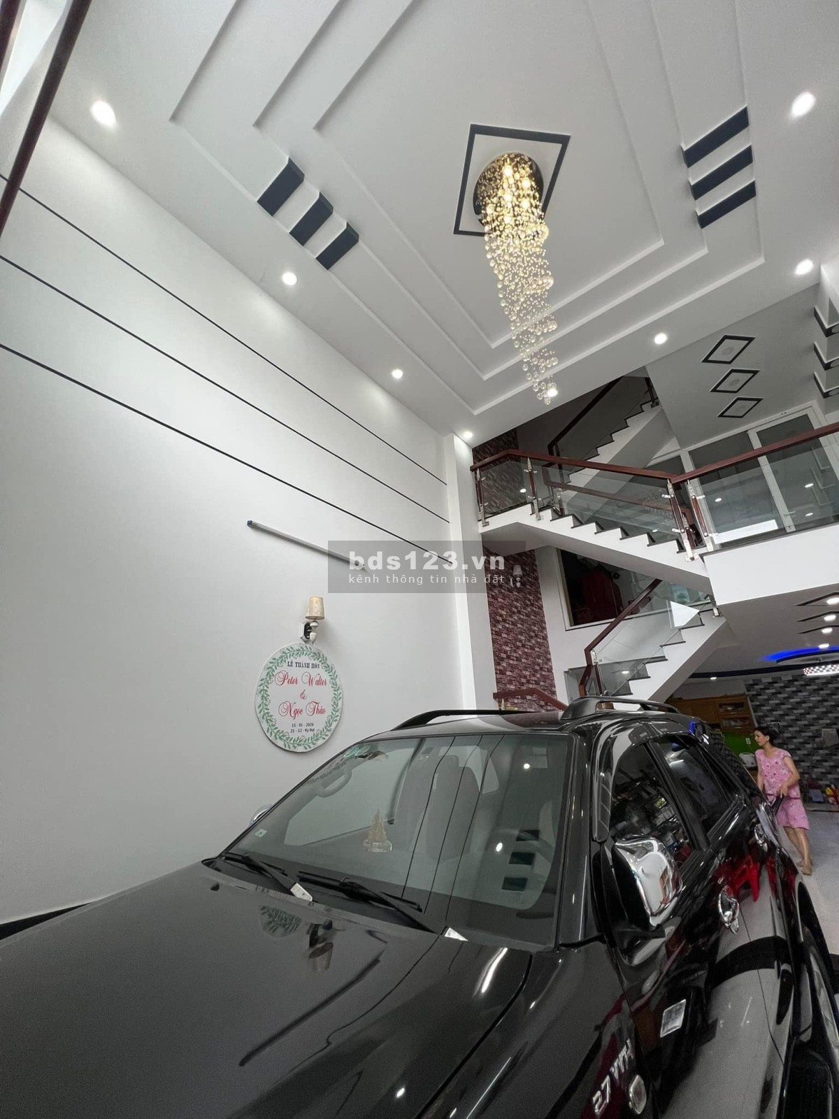 Chủ nhà BÁN GẤP, Nhà Q3, đường 2 Bà Trưng, 1trệt 2 lầu. 3PN, siêu đẹp 61m2 BÁN RẺ chỉ 4ty2