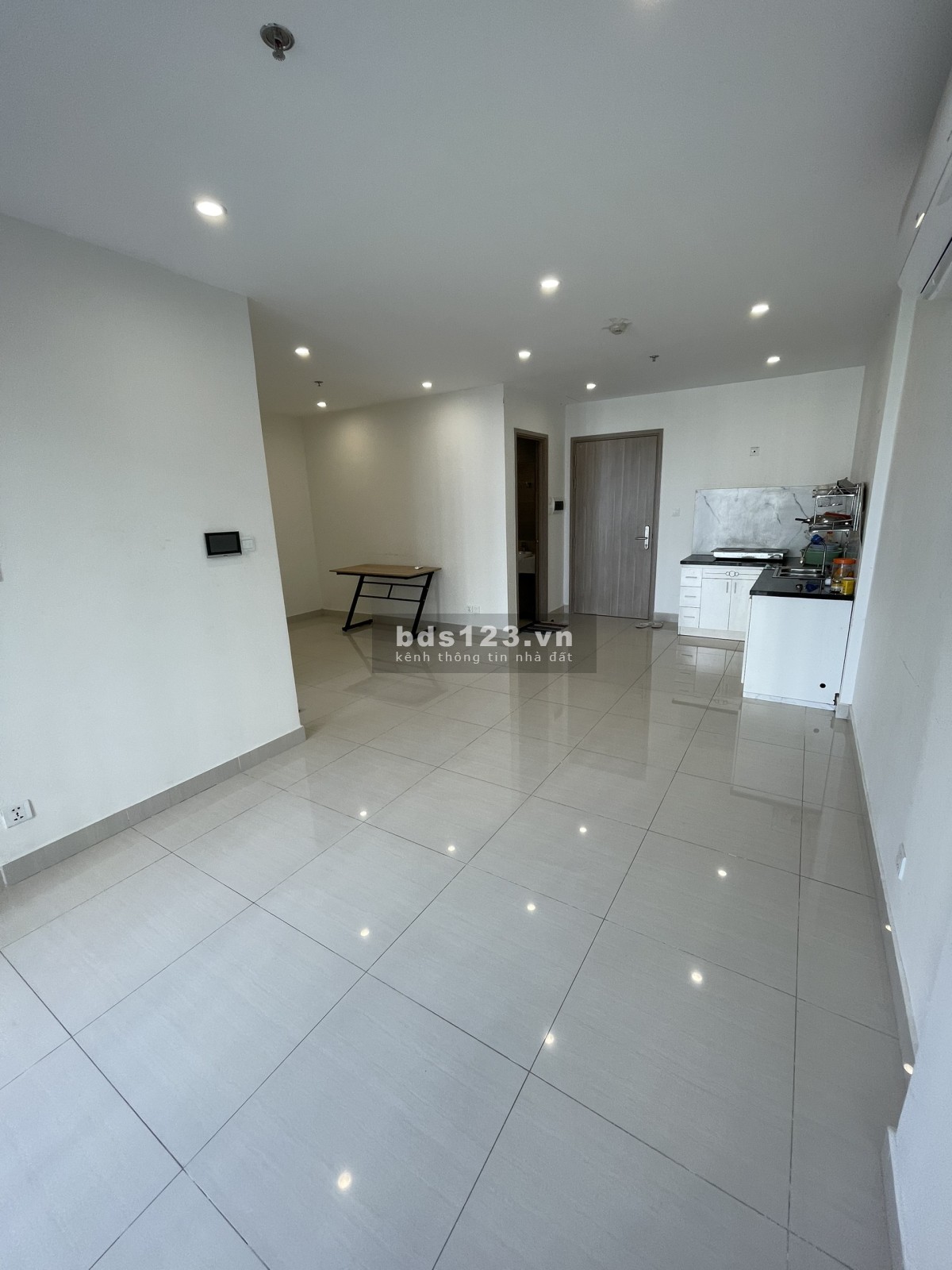 Cần bán căn hộ 52m2 1PN+ Vinhome Grand park TP Thủ Đức