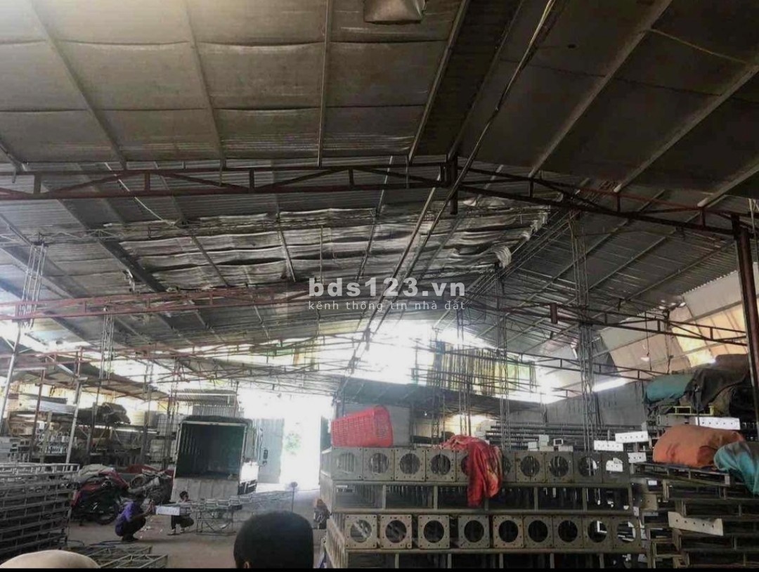 * Cho thuê kho xưởng*500m2 - 1000m2 gần đường Hoàng Hữu Nam, Phường Long Thạnh Mỹ, Quận 9.