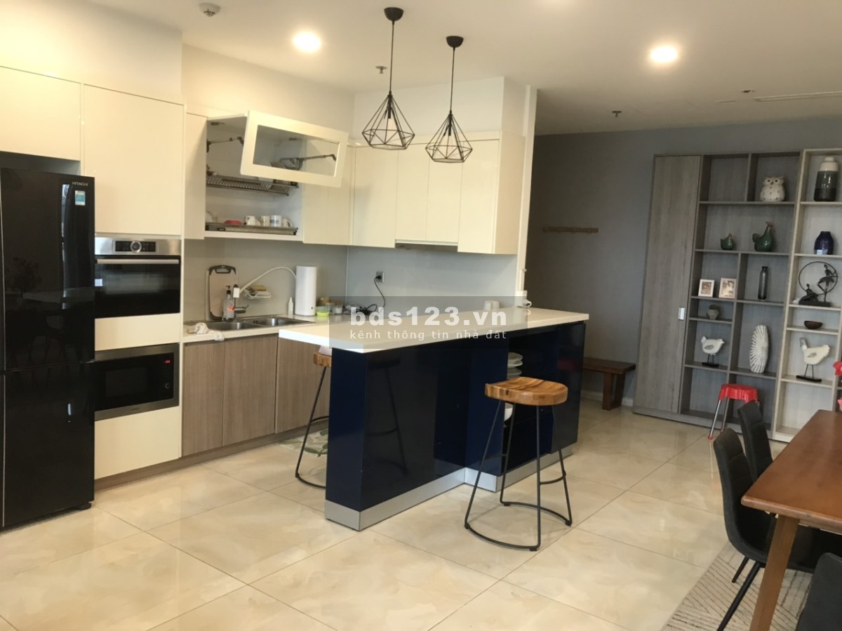 Căn hộ 3PN 118m2 sổ hồng lâu dài, view sông Sài Gòn cần bán gấp 18 tỷ bao hết 100% 0906322053 Linh