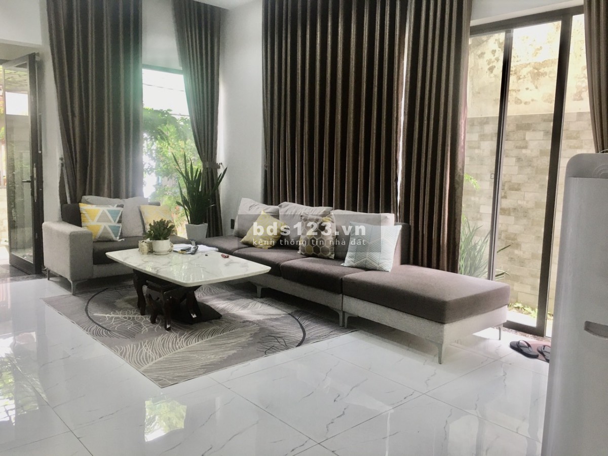 Biệt thự sân vườn 4 phòng ngu gần An Dương Vương, đi bộ sông Hàn 5p