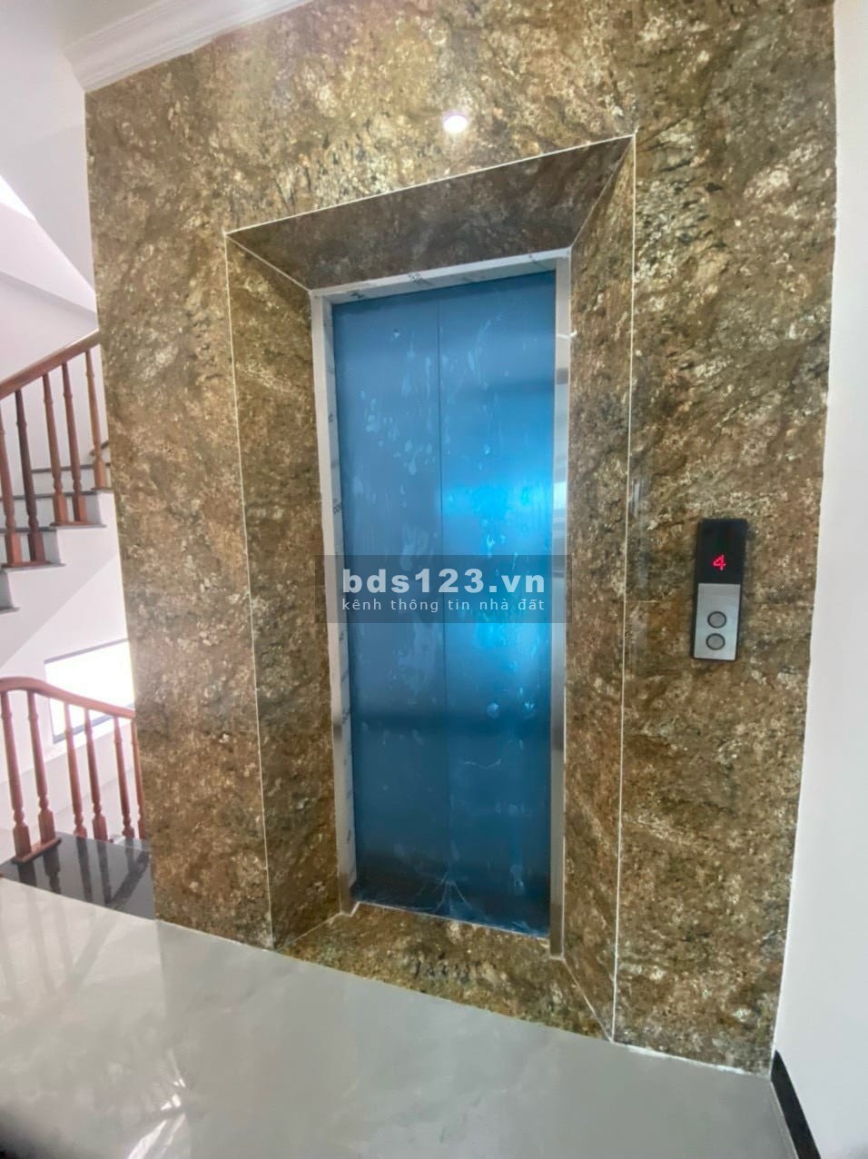 Trung Tâm Hà Đông, nhà đẹp ở luôn, thang máy, ô tô, diện tích 40m2, 5 tầng ,4.85 tỷ
