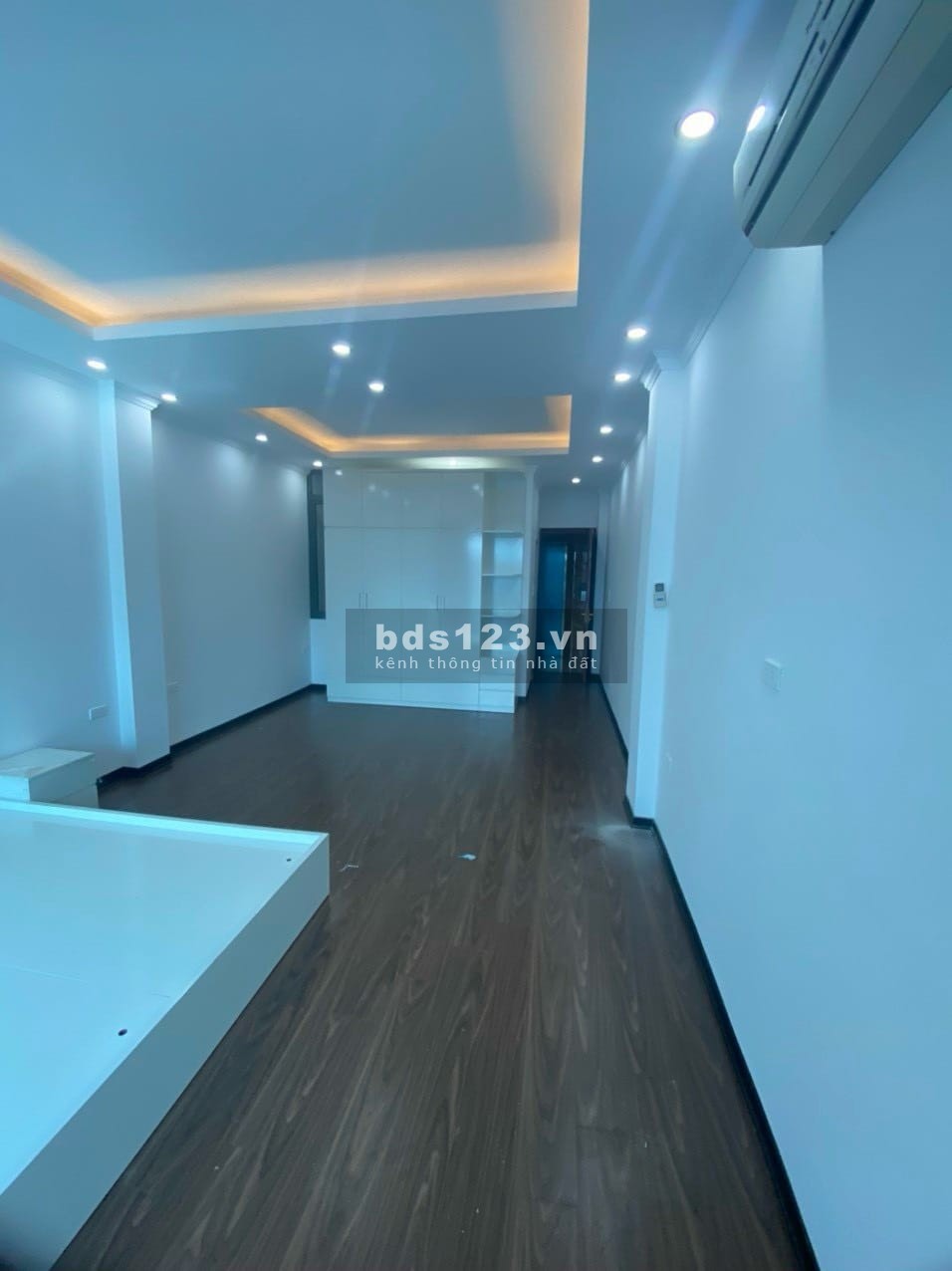 Trung Tâm Hà Đông, nhà đẹp ở luôn, thang máy, ô tô, diện tích 40m2, 5 tầng ,4.85 tỷ