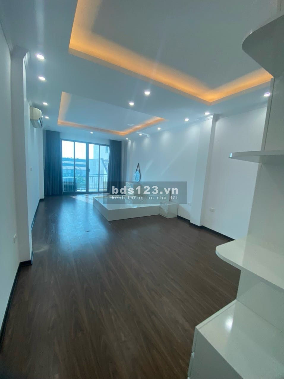 Trung Tâm Hà Đông, nhà đẹp ở luôn, thang máy, ô tô, diện tích 40m2, 5 tầng ,4.85 tỷ