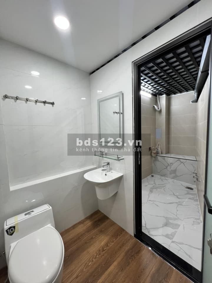 Chính chủ cho thuê nhà HXH mới xây đẹp Đường số 2, Nguyễn Duy Trinh, P.BTĐ, Q.2