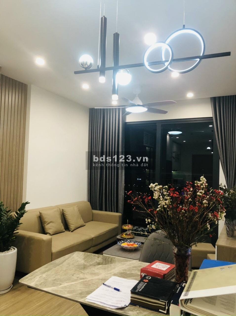 Cực hiếm, bán nhanh căn 2PN+1, căn góc khu S4 Vinhome Smart City, giá cực tốt