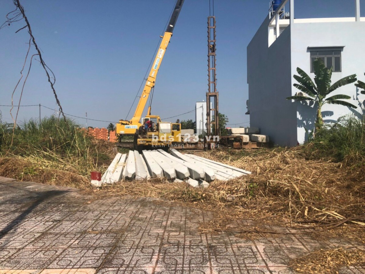 Chính chủ cần bán nền đất ngay trung tâm Thủ Thừa Long An