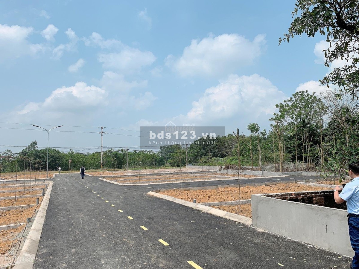 60m2 xây nhà vườn để ở tại Hoà Lạc giá chỉ 1x tỷ