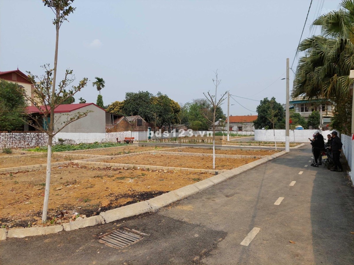 Chính chủ cần lô đất giá rẻ cho nhà đầu tư, có 120m thổ cư