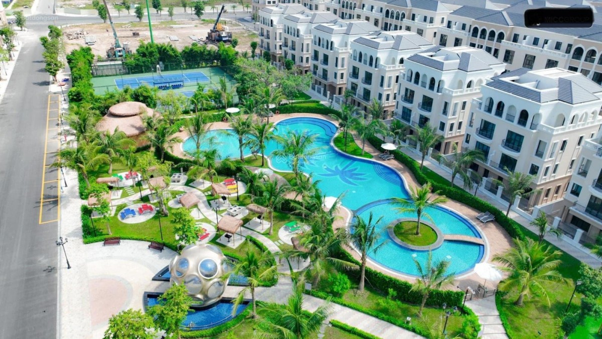 Còn duy nhất căn LK xây 5 tầng mặt tiền 5m chỉ cần 2.5 tỷ. Tặng ngay 1 cây vàng cho KH chốt căn!