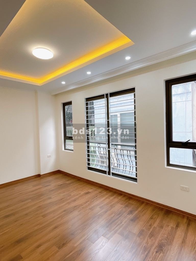 Bán nhà phố Khương Trung full tiện ích 42m2, 5.88 tỷ