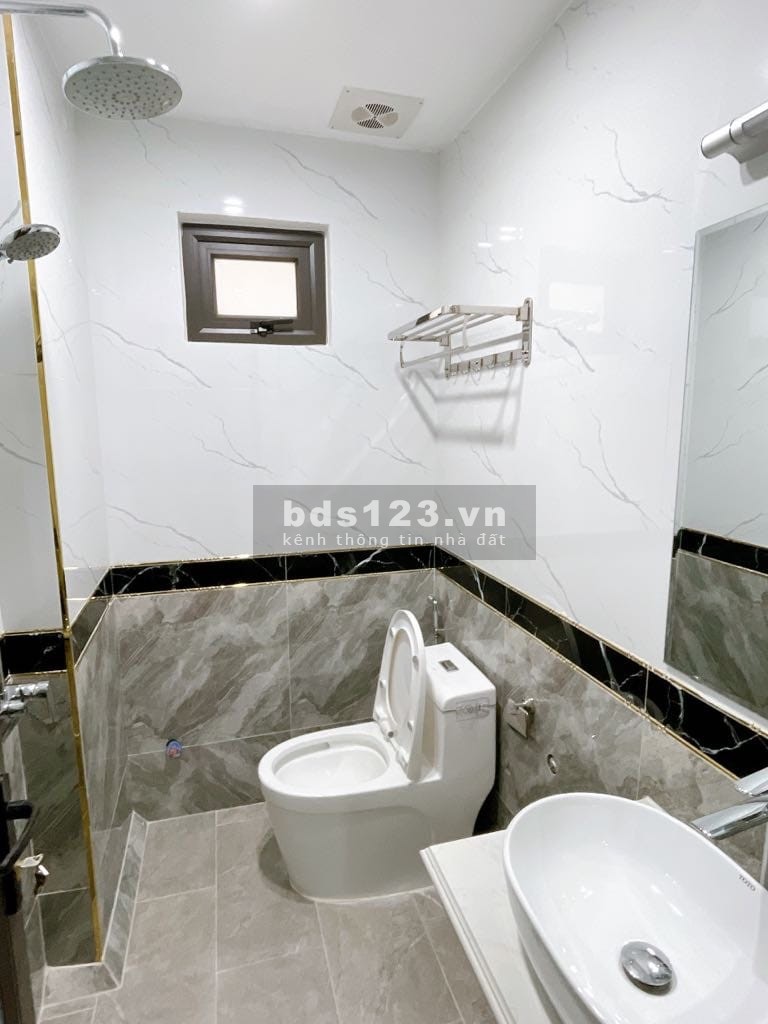 Bán nhà phố Khương Trung full tiện ích 42m2, 5.88 tỷ