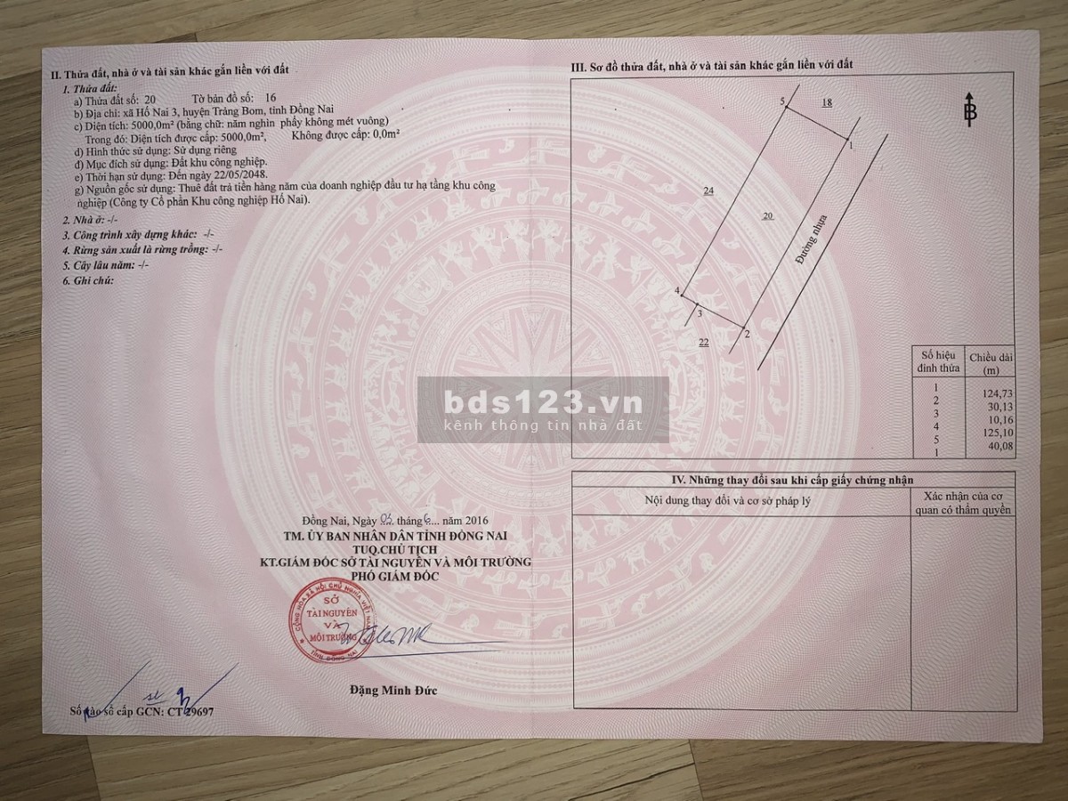Bán đất khu công nghiệp giá tốt có thể xây dựng nhà xưởng công ty.